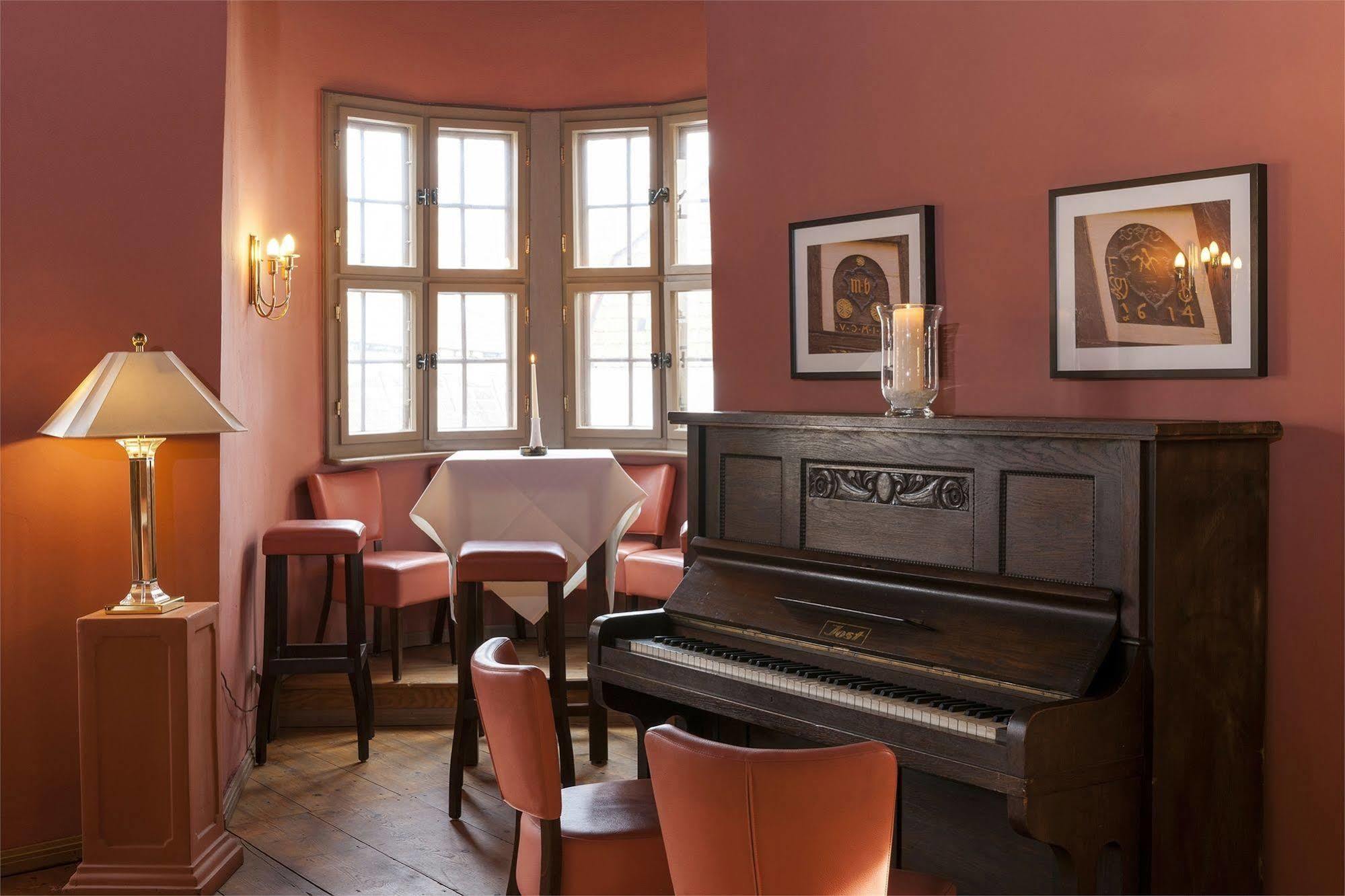 Wyndham Garden Quedlinburg Stadtschloss Eksteriør bilde